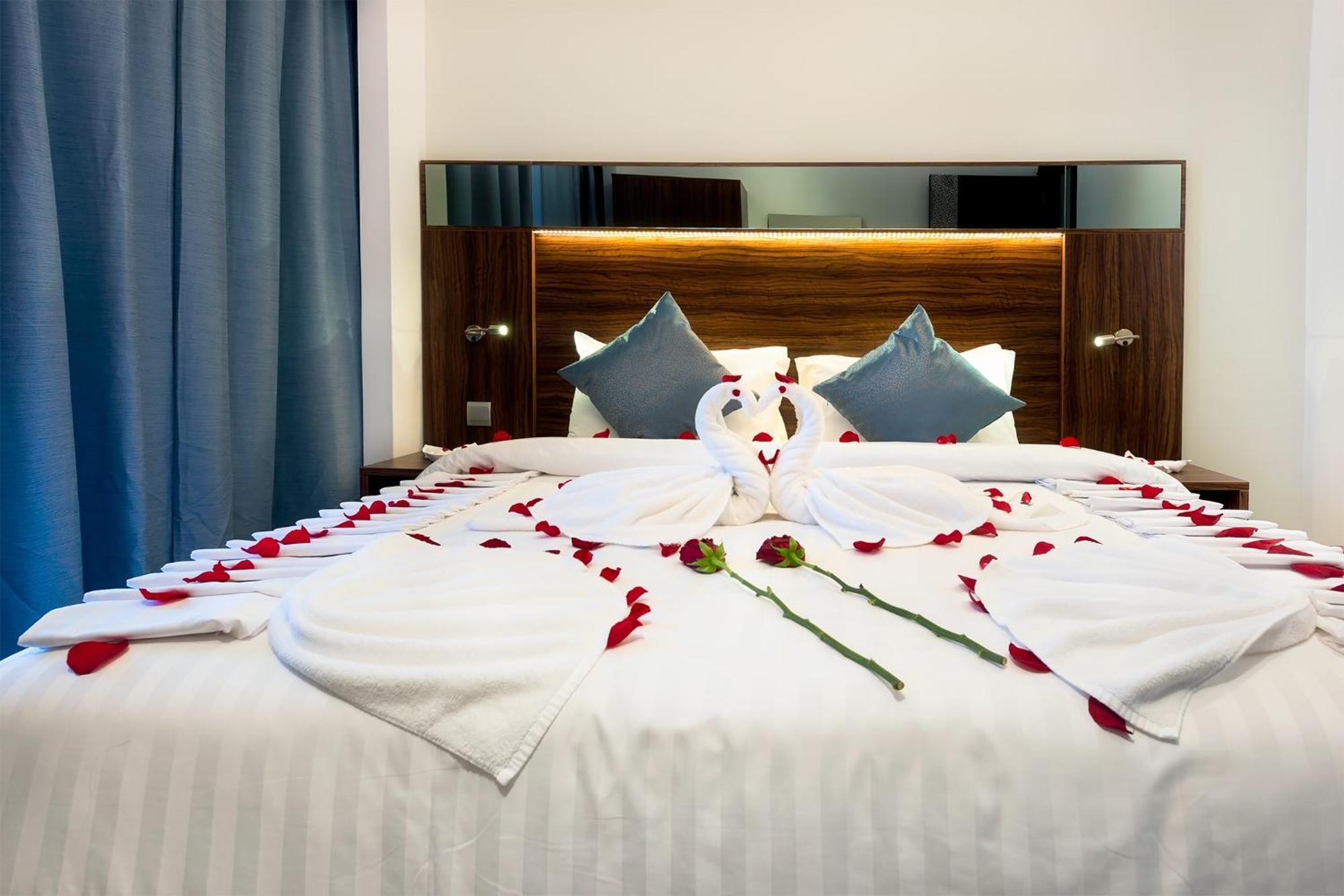Barracuda Resort Умм-эль-Кайвайн Экстерьер фото